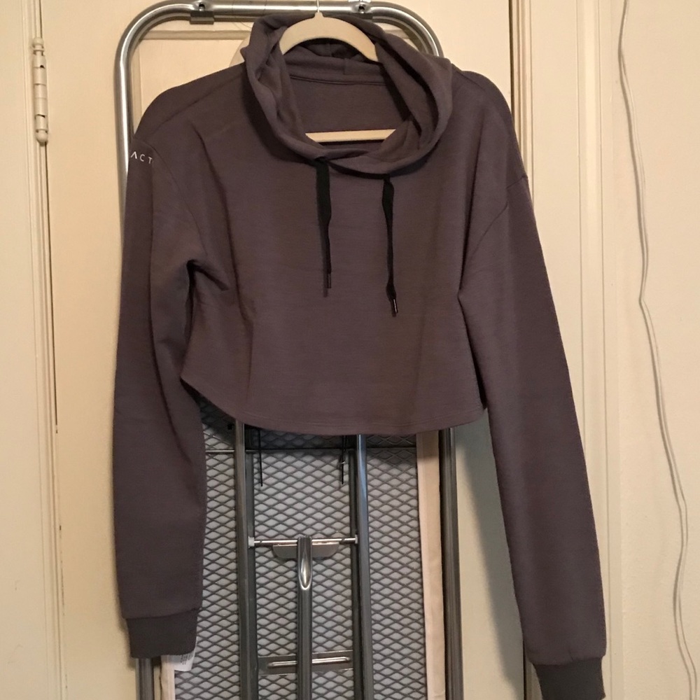 Cropped Hoodie